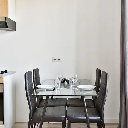 Signature Premium Modern Suite, Free Parking, Centre Apartman *