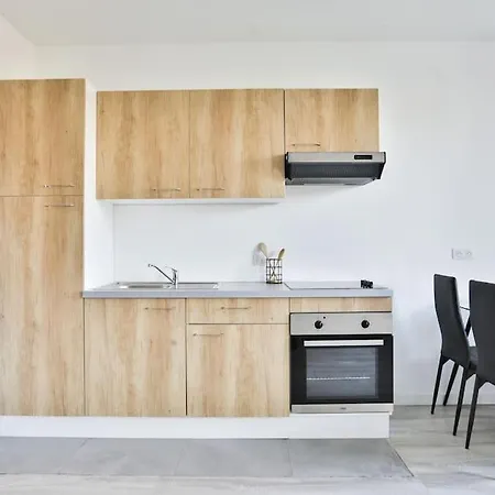 Signature Premium Modern Suite, Free Parking, Centre Apartman