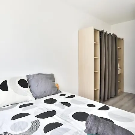 Signature Premium Modern Suite, Free Parking, Centre *