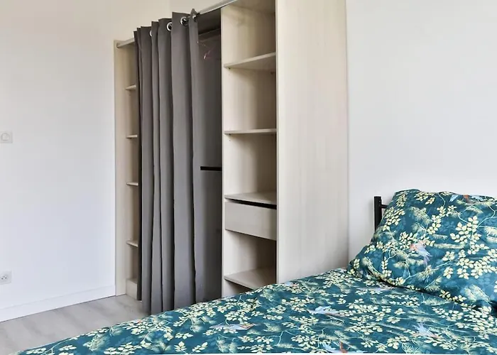 Signature Premium Modern Suite, Free Parking, Centre *